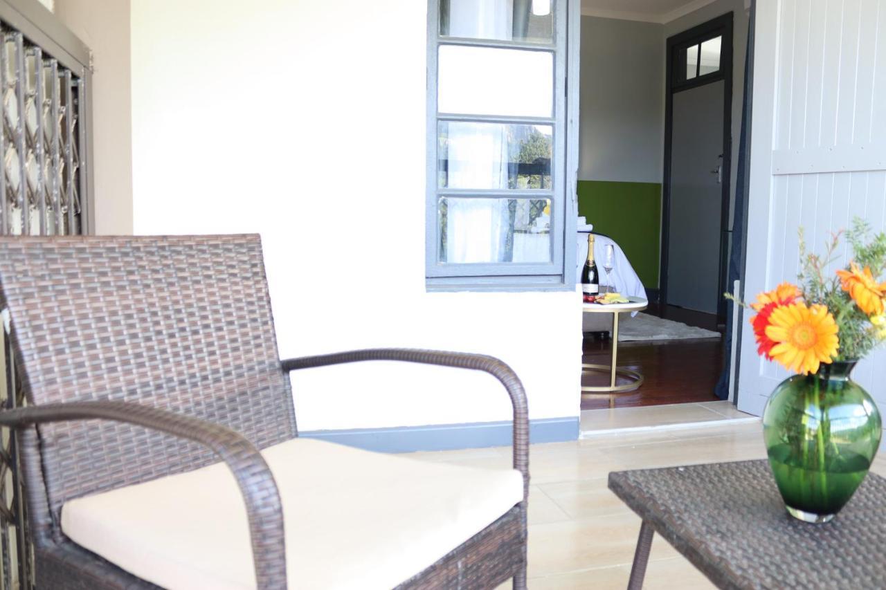 Uzuri Lifestyle Villa Port Saint Johnʼs Dış mekan fotoğraf