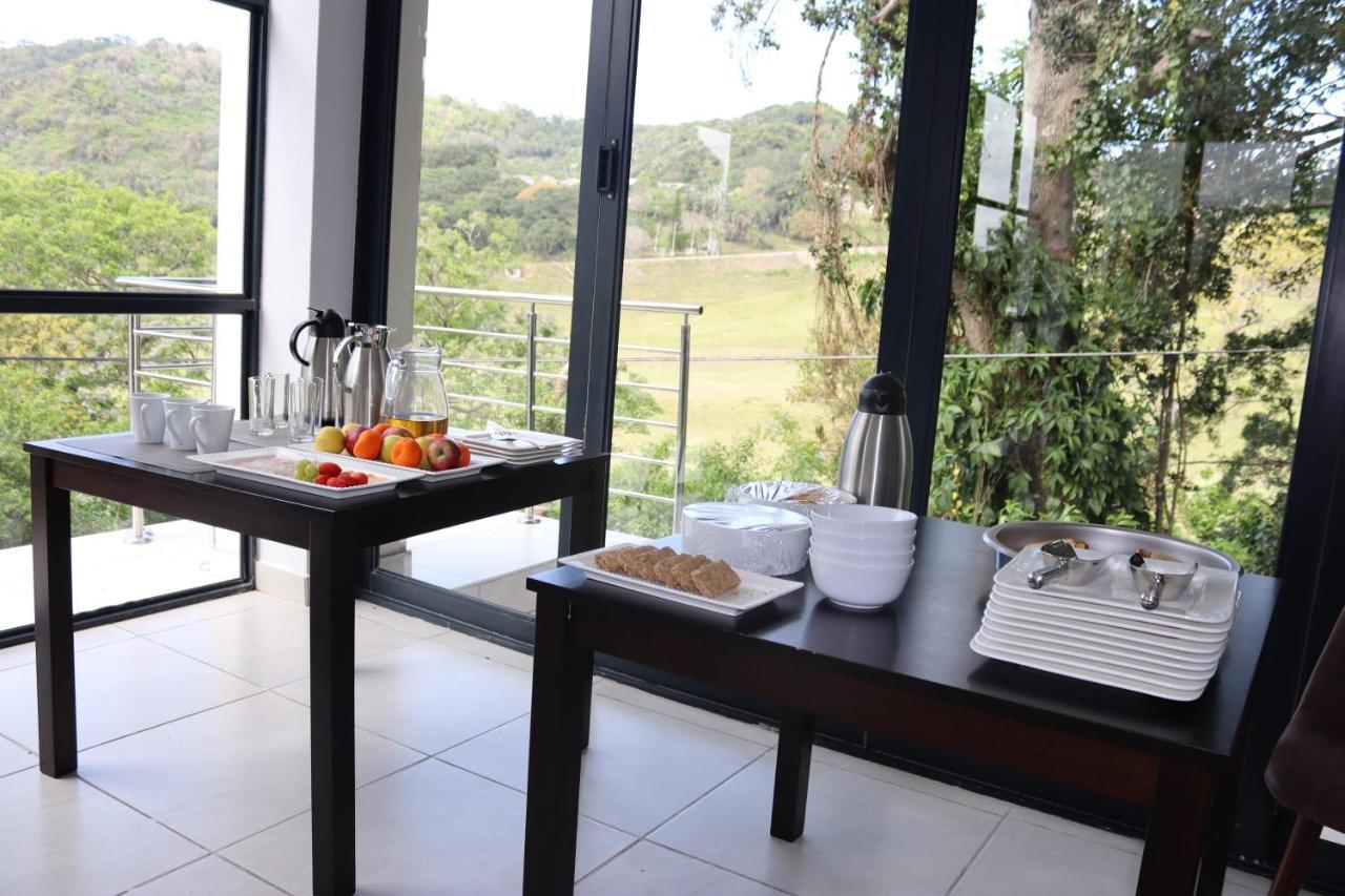 Uzuri Lifestyle Villa Port Saint Johnʼs Dış mekan fotoğraf